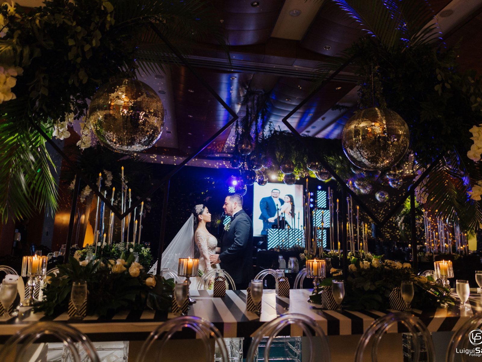 Joelsanchez_blackwhiteWedding_13